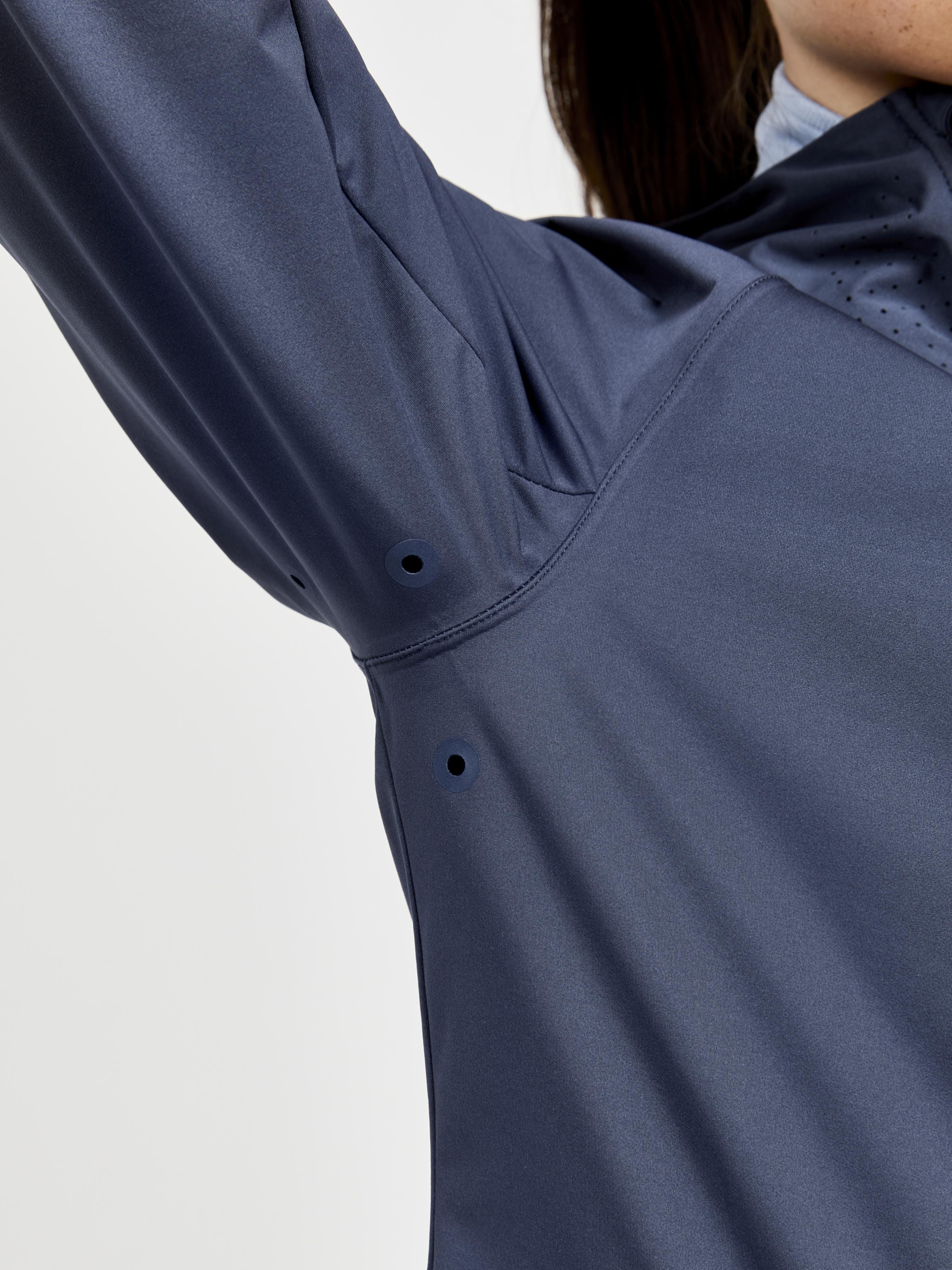 Women's Pro Hydro Running Jacket 2 - MULTI/BLUES - Image 23